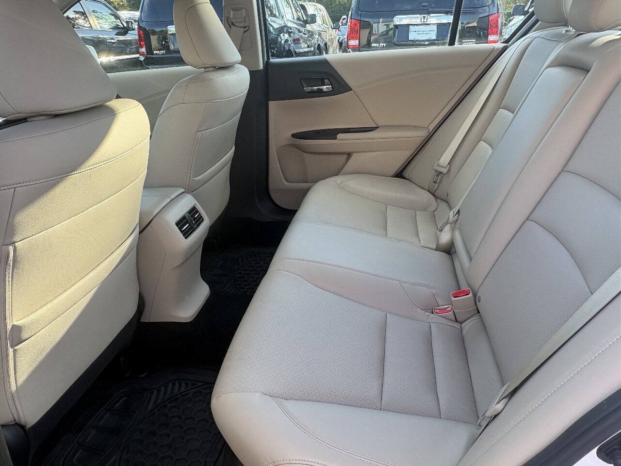 Used 2016 Honda Accord EX-L image 13