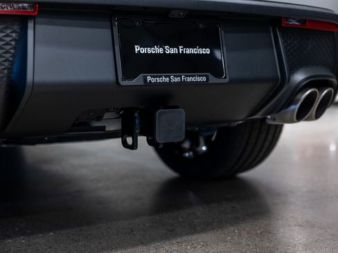 New 2026 Porsche Macan S image 25