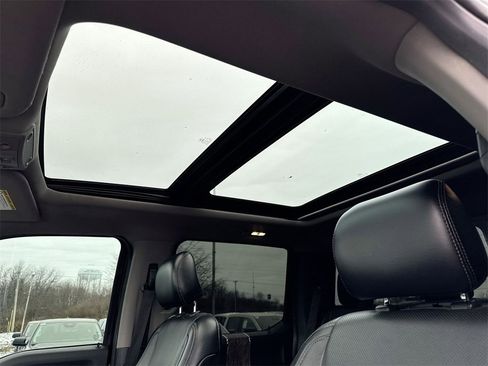 Used 2017 Ford F350 Lariat w/ Lariat Ultimate Package image 19