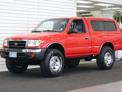 Used 2000 Toyota Tacoma 4x4 Regular Cab image 3