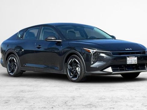 Certified 2025 Kia K4 EX FWD image 2