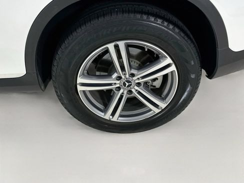 Certified 2022 Mercedes-Benz GLC 300 image 31