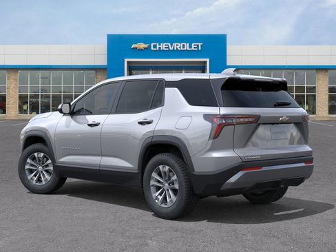 New 2026 Chevrolet Equinox LT FWD image 3