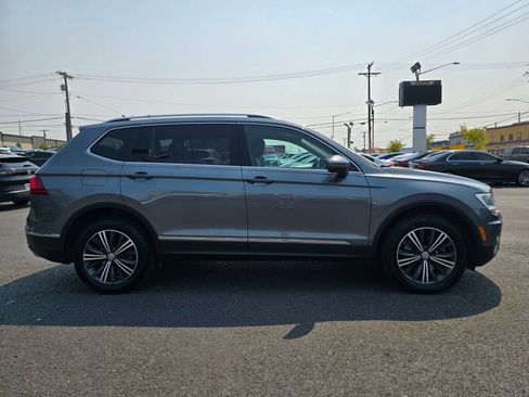 Used 2019 Volkswagen Tiguan SEL FWD image 5