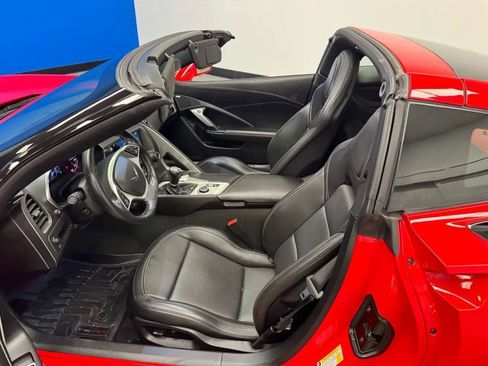 Used 2019 Chevrolet Corvette Stingray Coupe w/ Battery Protection Package RWD image 15