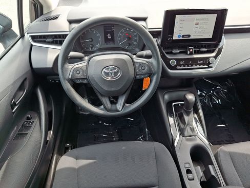 Used 2023 Toyota Corolla LE w/ Carpet Mat Package (TMS) FWD image 11