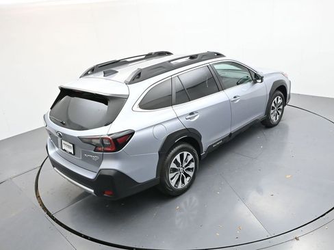 Used 2023 Subaru Outback Limited XT image 24