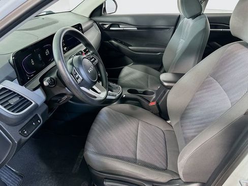 Used 2024 Kia Seltos LX AWD/4WD image 10