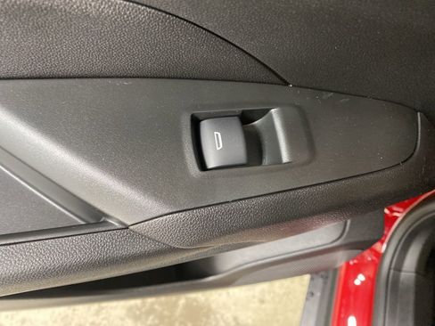 New 2026 Chevrolet Trax LT w/ Driver Confidence Package image 28