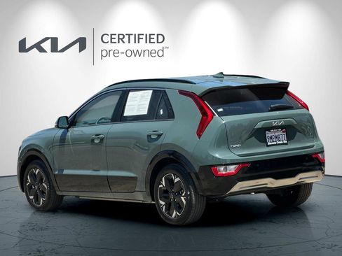 Certified 2024 Kia Niro Wind FWD image 6