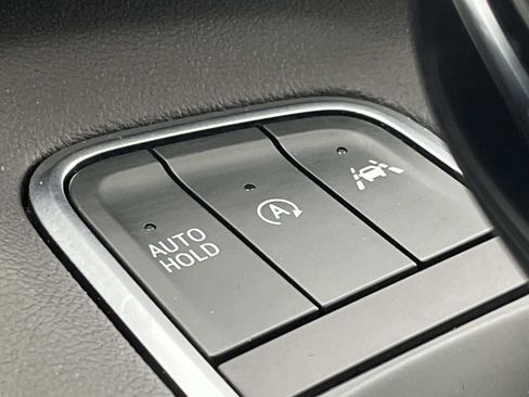 Used 2022 Cadillac Escalade ESV Premium Luxury image 30