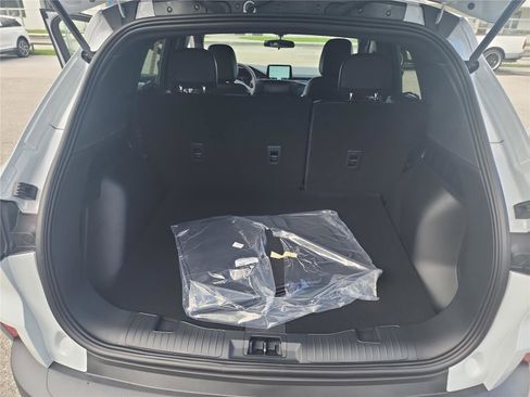 New 2026 Ford Escape ST-Line image 22