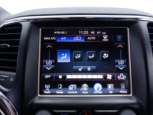 Used 2016 Jeep Grand Cherokee Limited AWD/4WD image 23