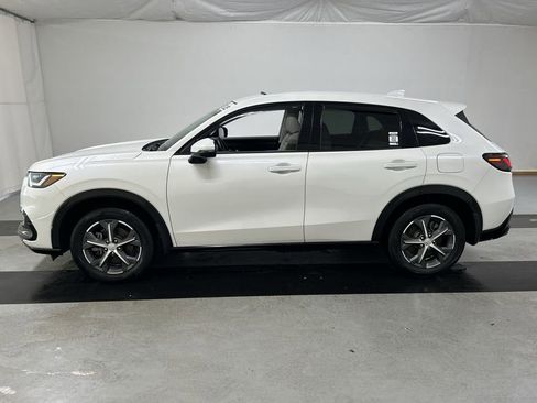Used 2025 Honda HR-V EX-L image 6