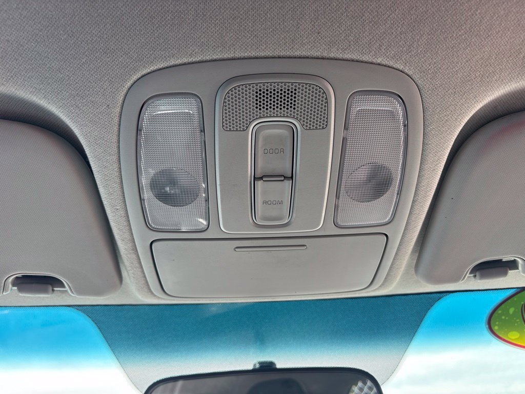 Used 2019 Kia Soul FWD image 30