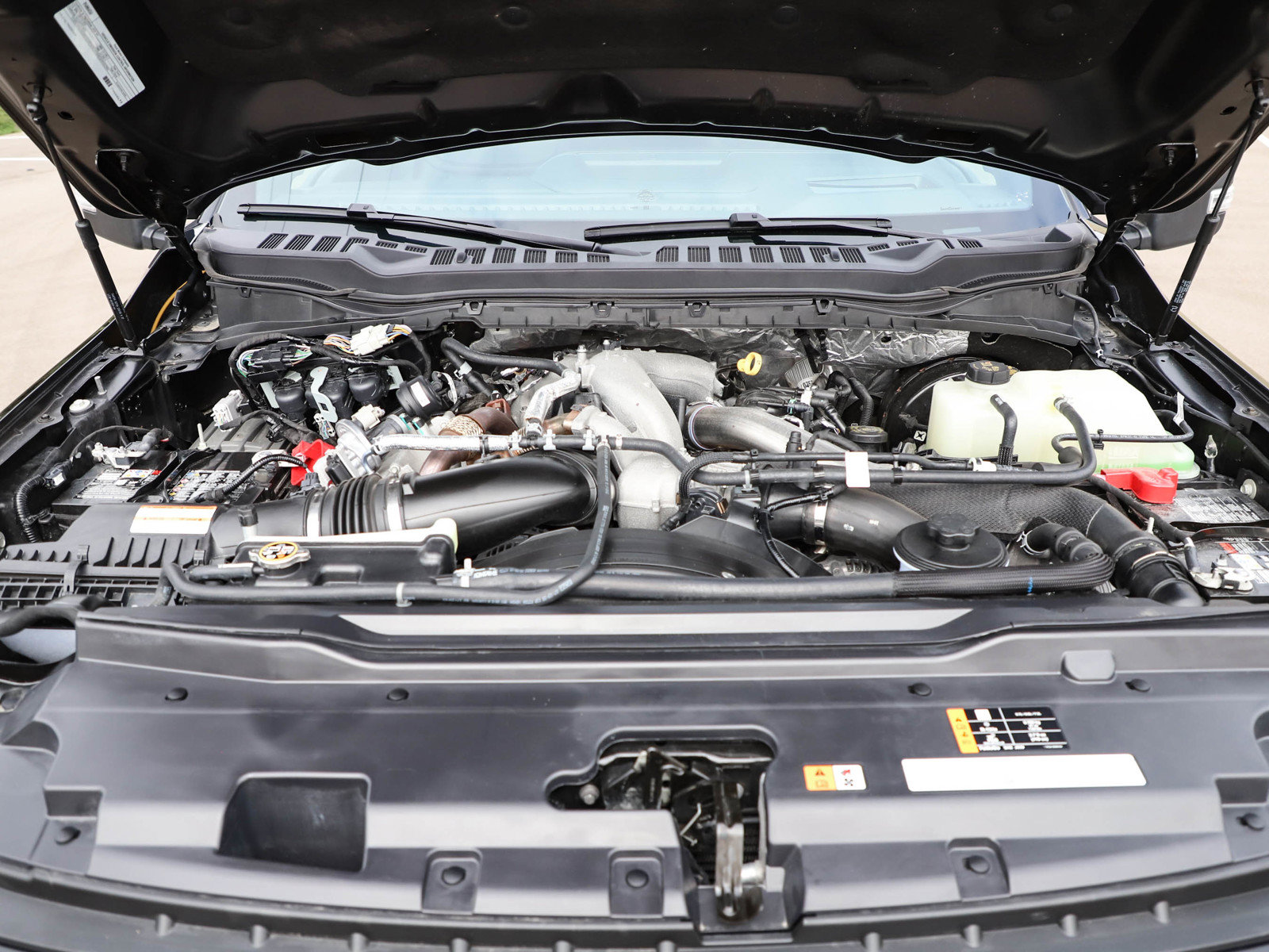 Used 2026 Ford F250 Platinum AWD/4WD image 30