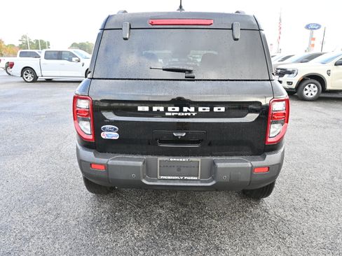 New 2025 Ford Bronco Sport Outer Banks image 4