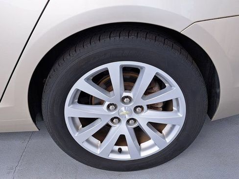 Used 2014 Chevrolet Malibu LT FWD image 32