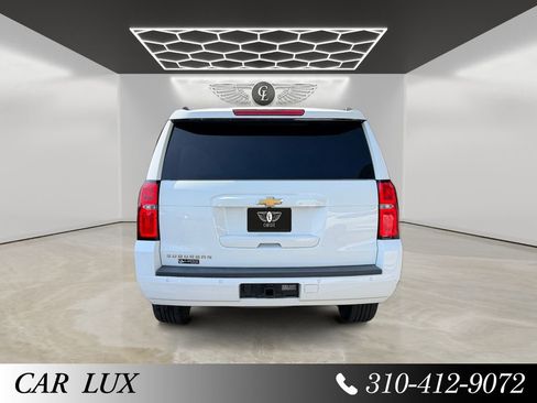 Used 2018 Chevrolet Suburban LT image 4