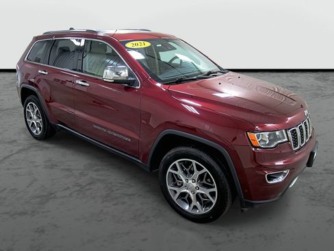 Used 2021 Jeep Grand Cherokee Limited w/ Luxury Group II image 4