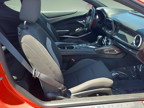 Used 2020 Chevrolet Camaro SS RWD image 13