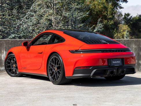 Certified 2026 Porsche 911 Carrera GTS RWD image 3