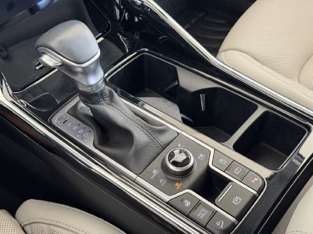 Used 2023 Kia Sorento SX AWD/4WD image 20