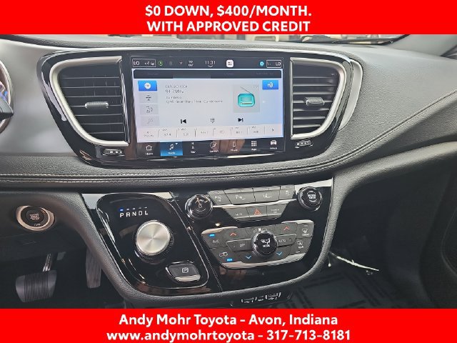 Used 2024 Chrysler Pacifica Limited FWD image 20