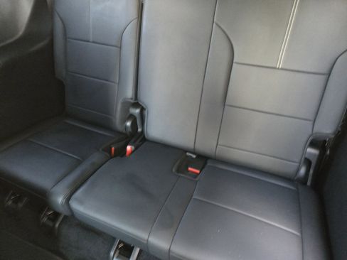 Used 2024 GMC Acadia Elevation w/ Luxury Package image 23