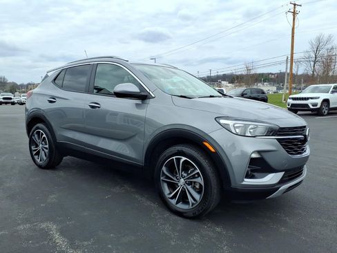 Used 2023 Buick Encore GX Select w/ Safety Package II AWD/4WD image 7