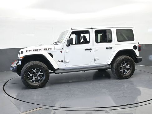 Used 2018 Jeep Wrangler Unlimited Rubicon image 2
