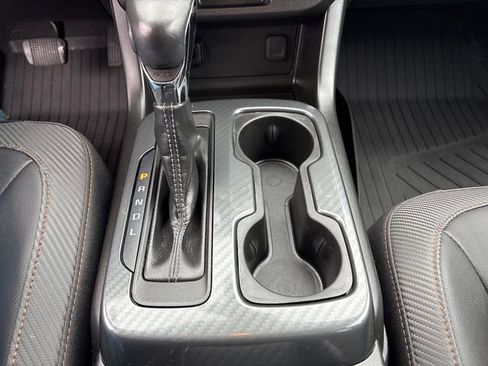 Used 2022 GMC Canyon AT4 image 32