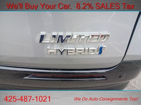 Used 2023 Toyota Sienna Limited AWD/4WD image 16