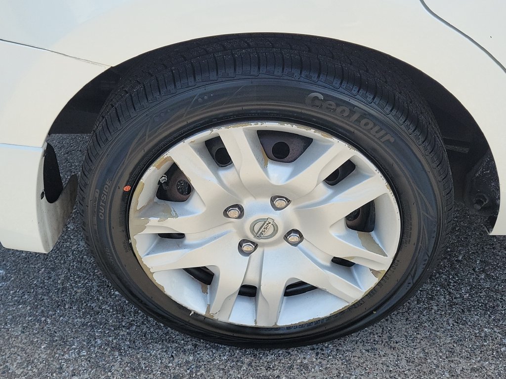 Used 2012 Nissan Sentra 2.0 S FWD image 6