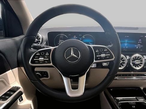 Used 2021 Mercedes-Benz GLA 250 image 6