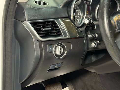 Used 2016 Mercedes-Benz GL 450 4MATIC image 39