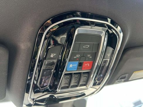 Certified 2023 Jeep Grand Cherokee Summit AWD/4WD image 34