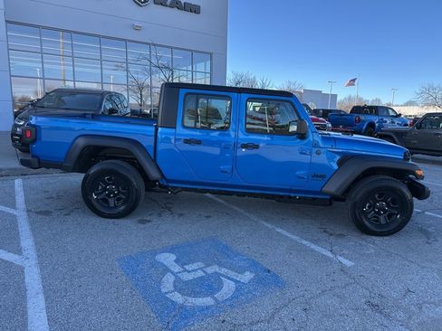 New 2026 Jeep Gladiator Sport image 36