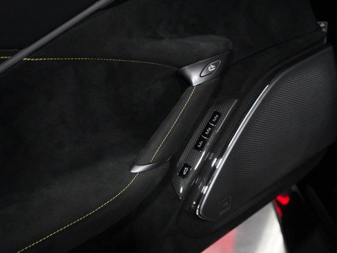 Used 2023 Ferrari Roma Base 2dr Coupe image 78