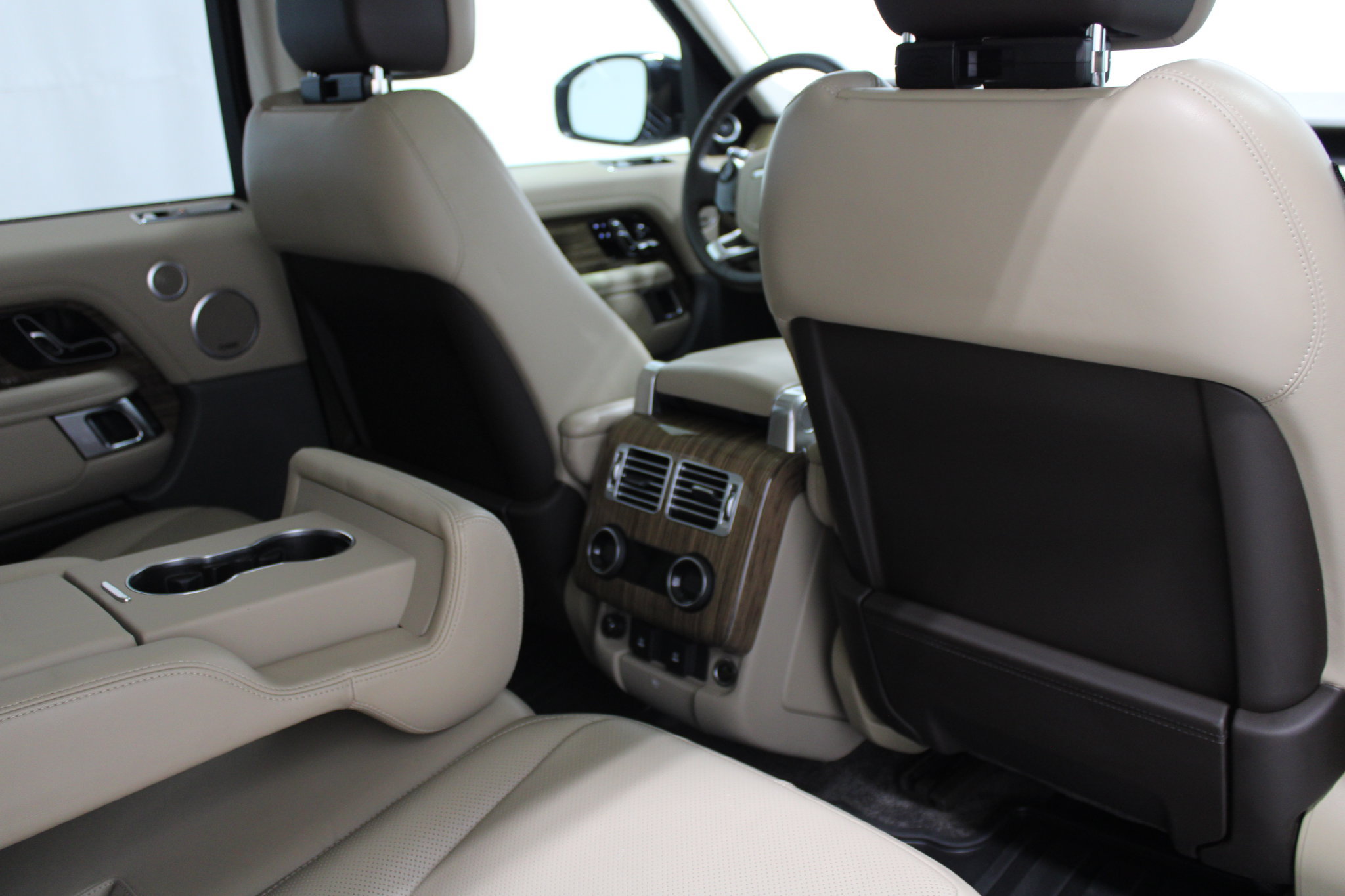 Used 2019 Land Rover Range Rover HSE AWD/4WD image 21