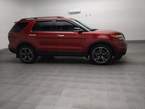 Used 2014 Ford Explorer Sport w/ Equipment Group 401A AWD/4WD image 11