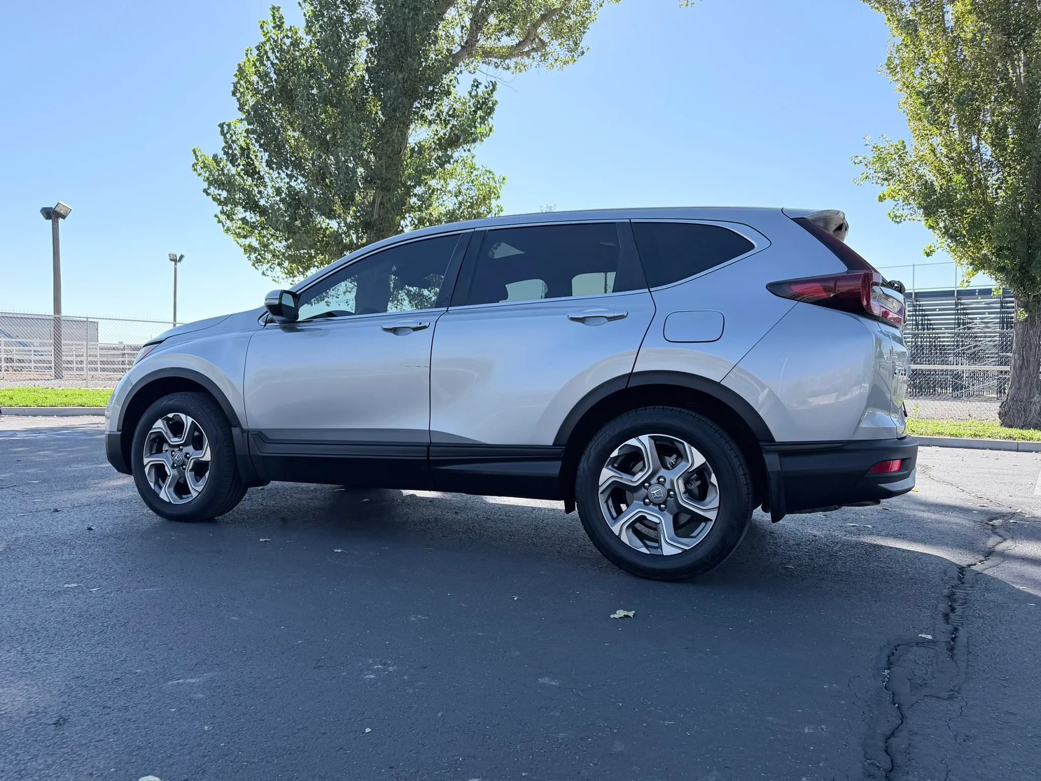 Used 2021 Honda CR-V EX image 9
