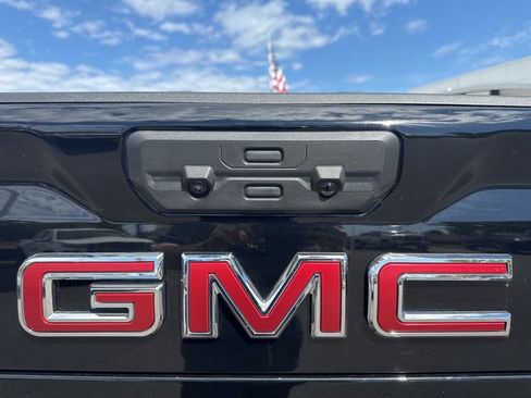 Used 2026 GMC Sierra 2500 AT4 w/ AT4 Premium Plus Package AWD/4WD image 34