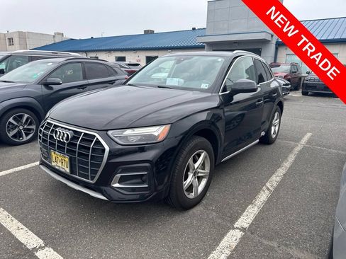 Used 2023 Audi Q5 2.0T Premium w/ Convenience Package AWD/4WD image 1