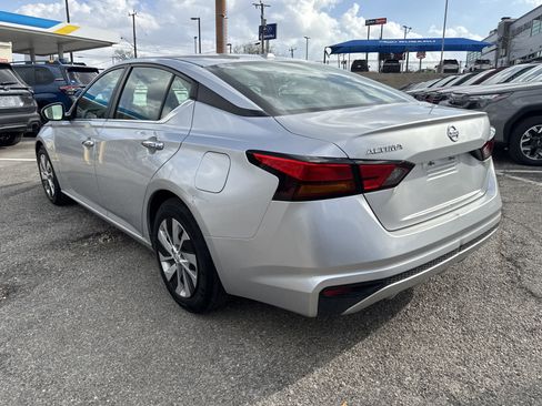 Used 2019 Nissan Altima 2.5 S image 5