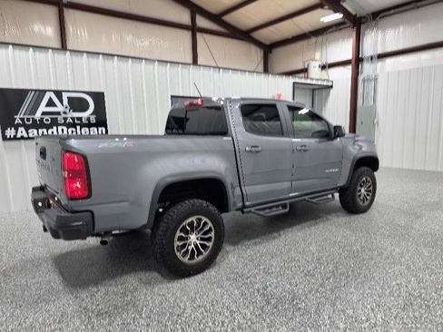 Used 2022 Chevrolet Colorado ZR2 AWD/4WD image 5