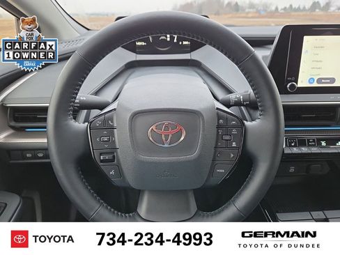 Used 2025 Toyota Prius XLE image 26