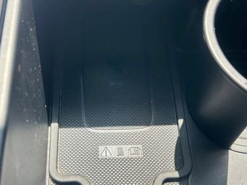 Used 2025 Hyundai Palisade SEL FWD image 33