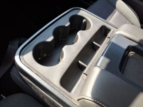 Used 2018 Chevrolet Silverado 1500 LT w/ All Star Edition image 27