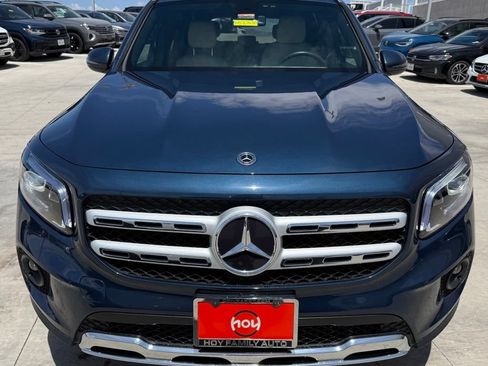 Used 2022 Mercedes-Benz GLB 250 4MATIC image 4